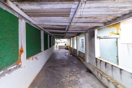 Casa à venda com 221m², 5 quartos e 3 vagas Casa à venda com 221m², 5 quartos e 3 vagasGaragem