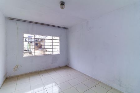 Casa à venda com 221m², 5 quartos e 3 vagas Casa à venda com 221m², 5 quartos e 3 vagasSala