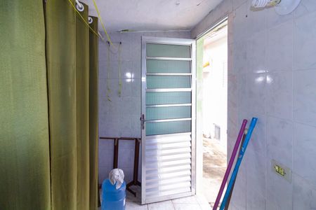 Casa à venda com 221m², 5 quartos e 3 vagas Casa à venda com 221m², 5 quartos e 3 vagasCasa 1 Área de Serviço