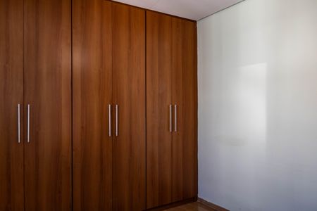 Apartamento à venda com 160m², 4 quartos e 4 vagas Apartamento à venda com 160m², 4 quartos e 4 vagasQuarto 1