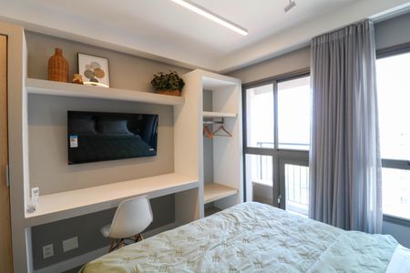 Apartamento à venda com 1 quarto, 27m² em Santo Amaro, São Paulo