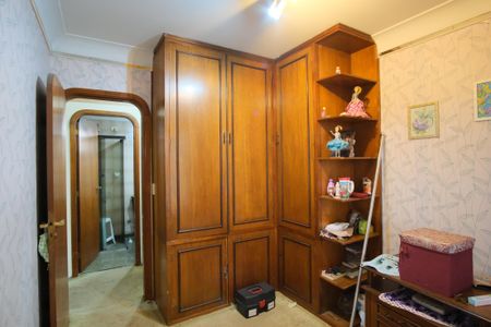 Apartamento à venda com 110m², 4 quartos e 2 vagasQuarto 2