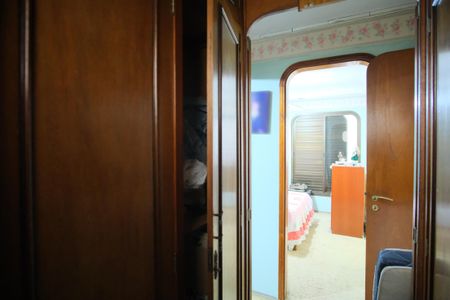 Apartamento à venda com 110m², 4 quartos e 2 vagasCloset da Suíte