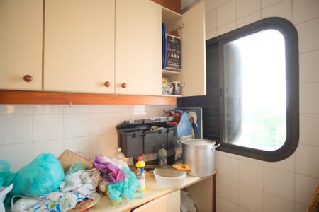 Apartamento à venda com 110m², 4 quartos e 2 vagasQuarto de Serviço