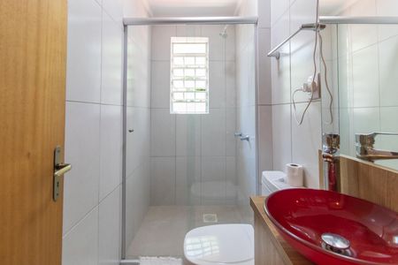 Casa de condomínio à venda com 133m², 3 quartos e 2 vagas Casa de condomínio à venda com 133m², 3 quartos e 2 vagasBanheiro Social