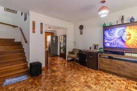 Casa de condomínio à venda com 133m², 3 quartos e 2 vagas Casa de condomínio à venda com 133m², 3 quartos e 2 vagasSala