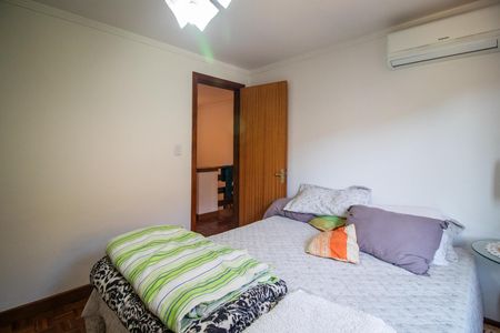 Casa de condomínio à venda com 133m², 3 quartos e 2 vagas Casa de condomínio à venda com 133m², 3 quartos e 2 vagasQuarto 2