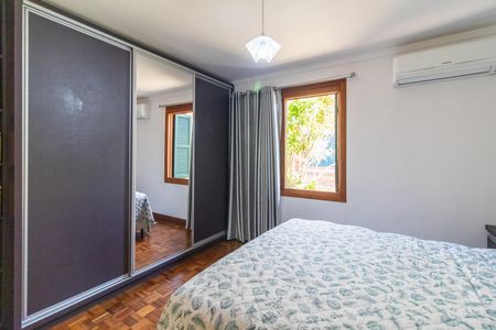 Casa de condomínio à venda com 133m², 3 quartos e 2 vagas Casa de condomínio à venda com 133m², 3 quartos e 2 vagasSuíte