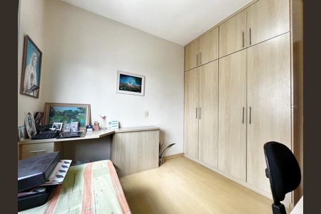 Apartamento à venda com 156m², 4 quartos e 3 vagas Apartamento à venda com 156m², 4 quartos e 3 vagasQuarto 4