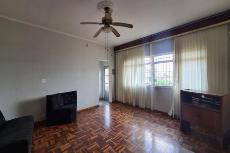 Casa à venda com 250m², 3 quartos e 5 vagas Casa à venda com 250m², 3 quartos e 5 vagasSala