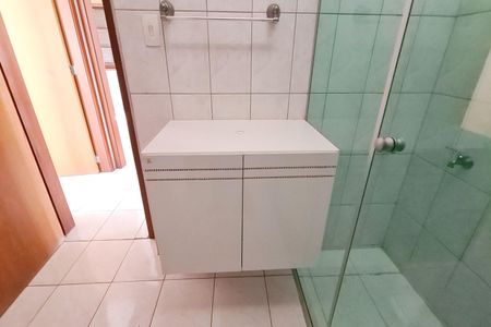 Casa à venda com 250m², 3 quartos e 5 vagas Casa à venda com 250m², 3 quartos e 5 vagasBanheiro