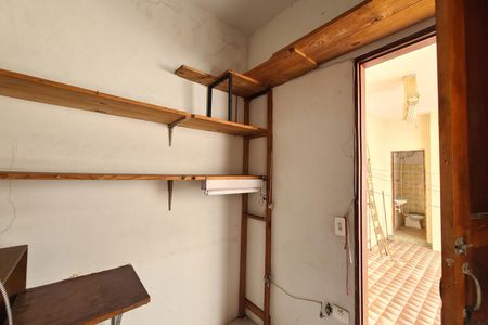 Casa à venda com 250m², 3 quartos e 5 vagas Casa à venda com 250m², 3 quartos e 5 vagasQuartinho