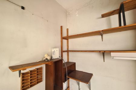 Casa à venda com 250m², 3 quartos e 5 vagas Casa à venda com 250m², 3 quartos e 5 vagasQuartinho