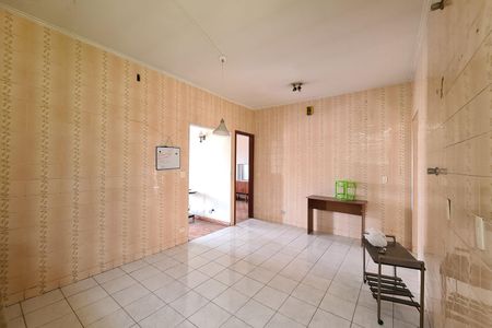 Casa à venda com 250m², 3 quartos e 5 vagas Casa à venda com 250m², 3 quartos e 5 vagasCozinha