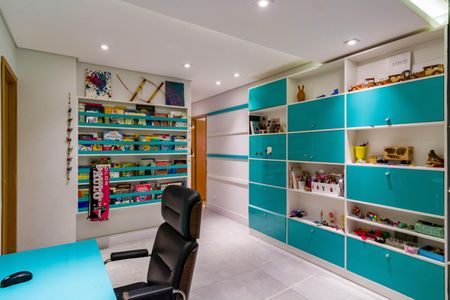 Apartamento à venda com 346m², 4 quartos e 4 vagasSala 2