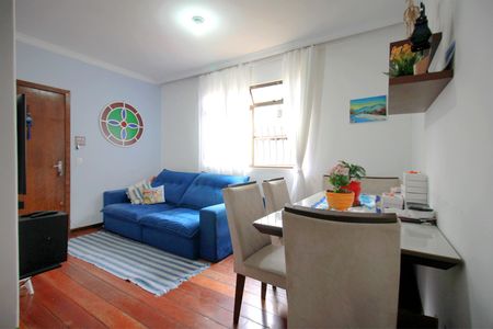 Apartamento à venda com 85m², 3 quartos e 2 vagasSala