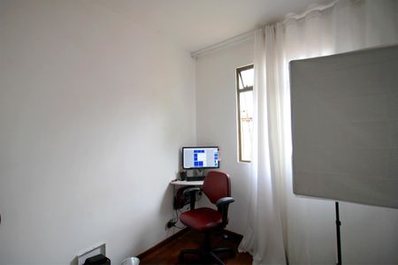 Apartamento à venda com 85m², 3 quartos e 2 vagasQuarto 3