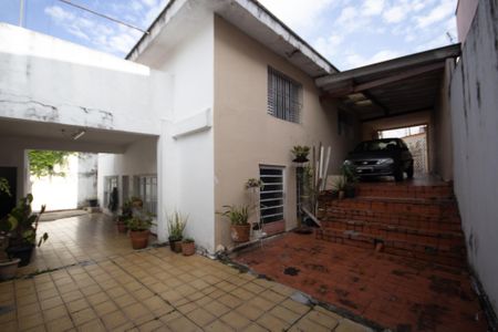 Casa à venda com 380m², 4 quartos e 7 vagas Casa à venda com 380m², 4 quartos e 7 vagasQuintal