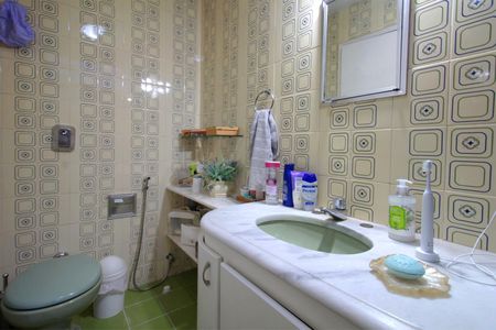 Apartamento à venda com 100m², 3 quartos e 2 vagasBanheiro