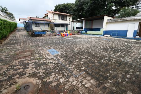 Casa para alugar com 400m², 3 quartos e 10 vagasGaragem