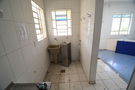 Casa para alugar com 400m², 3 quartos e 10 vagasEdícula