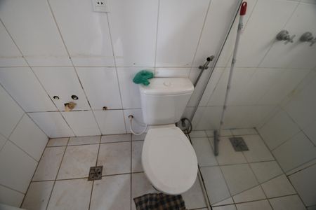 Casa para alugar com 400m², 3 quartos e 10 vagasBanheiro da Edícula