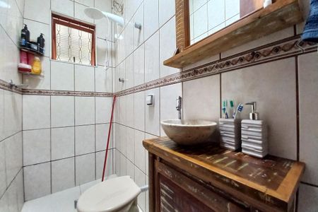 Casa à venda com 110m², 3 quartos e 4 vagasBanheiro