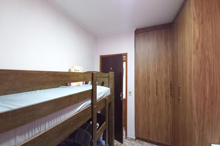 Casa à venda com 110m², 3 quartos e 4 vagasQuarto 2