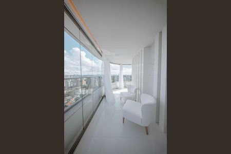 Apartamento à venda com 200m², 3 quartos e 2 vagas