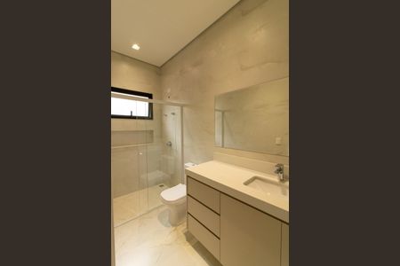 Casa à venda com 170m², 3 quartos e 4 vagas Casa à venda com 170m², 3 quartos e 4 vagasBanheiro da Suíte 1