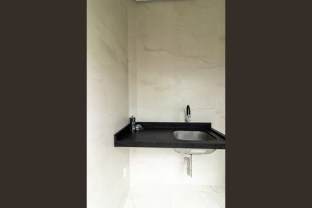 Casa à venda com 170m², 3 quartos e 4 vagas Casa à venda com 170m², 3 quartos e 4 vagasBanheiro de Serviço