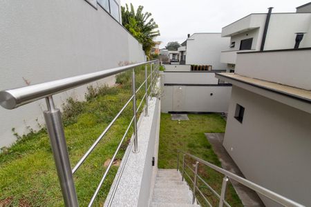 Casa à venda com 170m², 3 quartos e 4 vagas Casa à venda com 170m², 3 quartos e 4 vagasQuintal