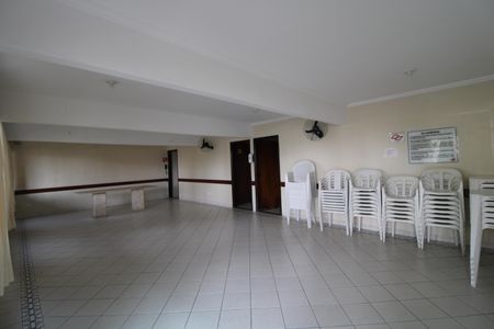 Apartamento à venda com 71m², 3 quartos e 1 vagaÁrea comum