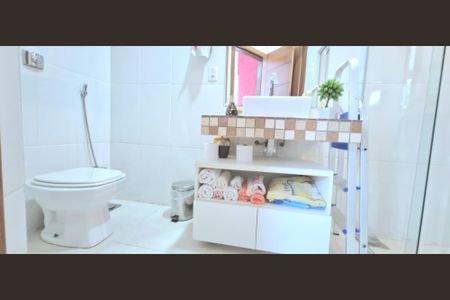 Casa à venda com 1000m², 5 quartos e 3 vagas Casa à venda com 1000m², 5 quartos e 3 vagasBanheiro 3