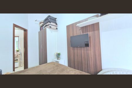 Casa à venda com 1000m², 5 quartos e 3 vagas Casa à venda com 1000m², 5 quartos e 3 vagasQuarto 5