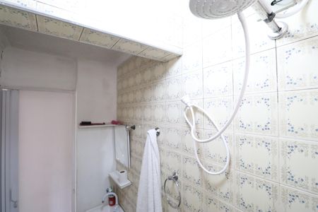 Casa à venda com 348m², 7 quartos e 4 vagasBanheiro 2