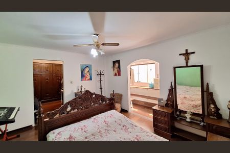 Casa à venda com 348m², 7 quartos e 4 vagasQuarto 1