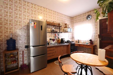 Casa à venda com 348m², 7 quartos e 4 vagasCozinha 3