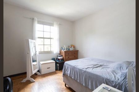 Casa à venda com 391m², 2 quartos e 2 vagas