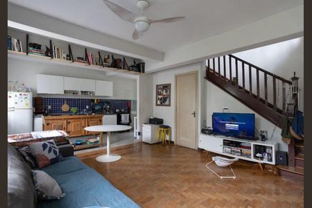 Casa à venda com 391m², 2 quartos e 2 vagas