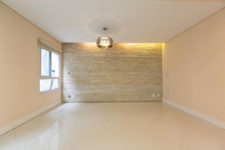Casa à venda com 600m², 5 quartos e 4 vagas Casa à venda com 600m², 5 quartos e 4 vagasSala de Jantar