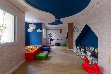 Apartamento à venda com 40m², 2 quartos e sem vagaÁrea comum - Playground