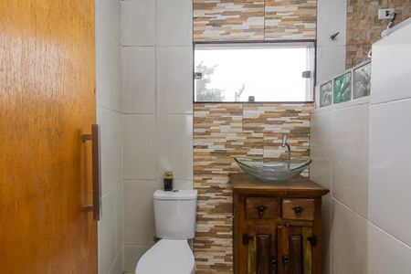 Casa à venda com 250m², 8 quartos e sem vaga Casa à venda com 250m², 8 quartos e sem vagaBanheiro