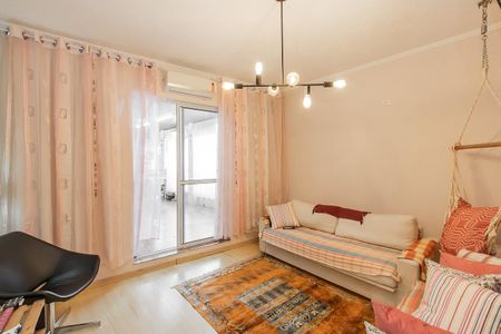 Casa à venda com 250m², 8 quartos e sem vaga Casa à venda com 250m², 8 quartos e sem vagaSala casa 2