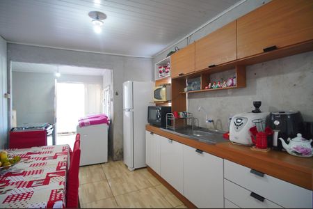 Casa à venda com 85m², 2 quartos e 2 vagasCozinha