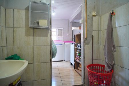 Casa à venda com 85m², 2 quartos e 2 vagasBanheiro