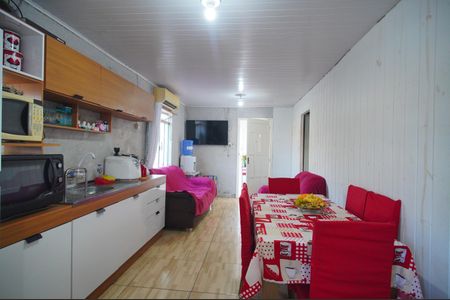 Casa à venda com 85m², 2 quartos e 2 vagasCozinha