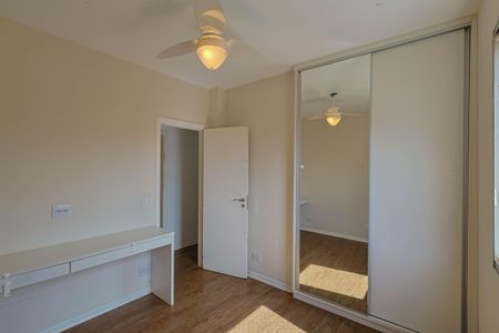 Apartamento à venda com 207m², 3 quartos e 2 vagas Apartamento à venda com 207m², 3 quartos e 2 vagasQuarto 1