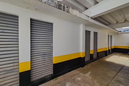 Apartamento à venda com 207m², 3 quartos e 2 vagas Apartamento à venda com 207m², 3 quartos e 2 vagasDepósito