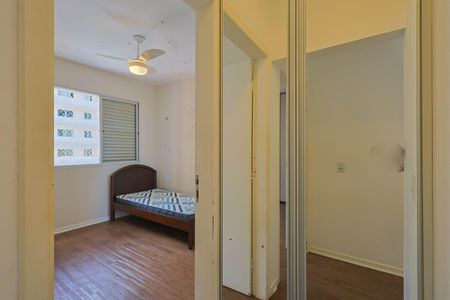 Apartamento à venda com 207m², 3 quartos e 2 vagas Apartamento à venda com 207m², 3 quartos e 2 vagasQuarto 2